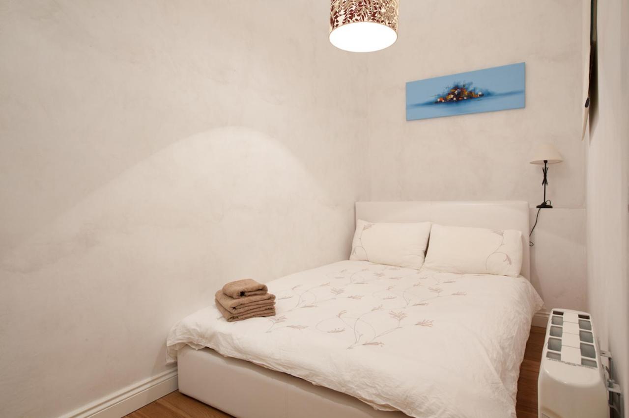 Luxury Barcelona Central City Cosy 3 Bedroom Apartment With Private Terrace Exterior foto